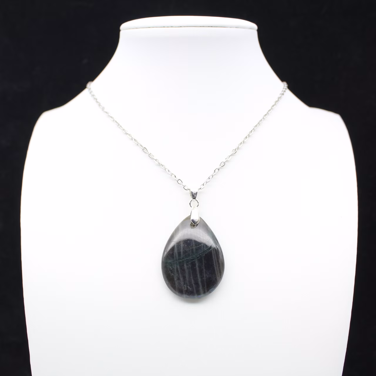 Colgante de gota de labradorita