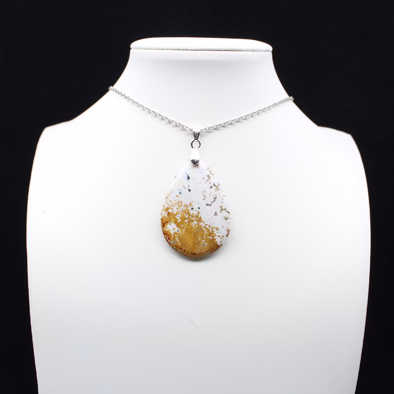 Colgante de gota de jaspe imperial