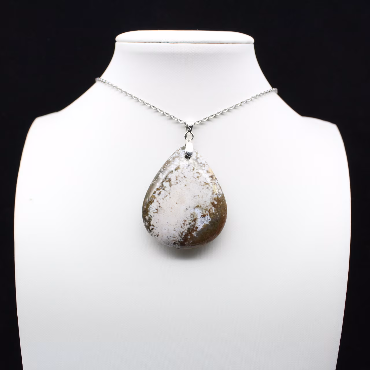 Colgante de gota de jaspe imperial