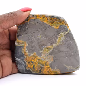Adorno de jaspe abejorro: mineralogía excepcional