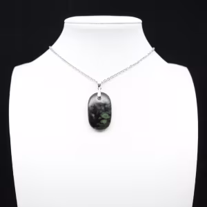 Colgante de jaspe kambamba de forma ovalada