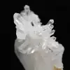 Cristal de cuarzo desvanecido en la base - 12