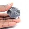 Cristal de turmalina negra en bruto - 1