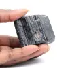 Turmalina negra en bruto - 1