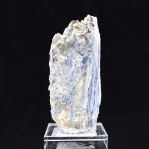 Cristales de cianita