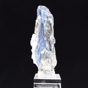 Cristales de cianita