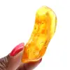 Guijarro de piedra natural Ámbar amarillo para ejemplar único - 1