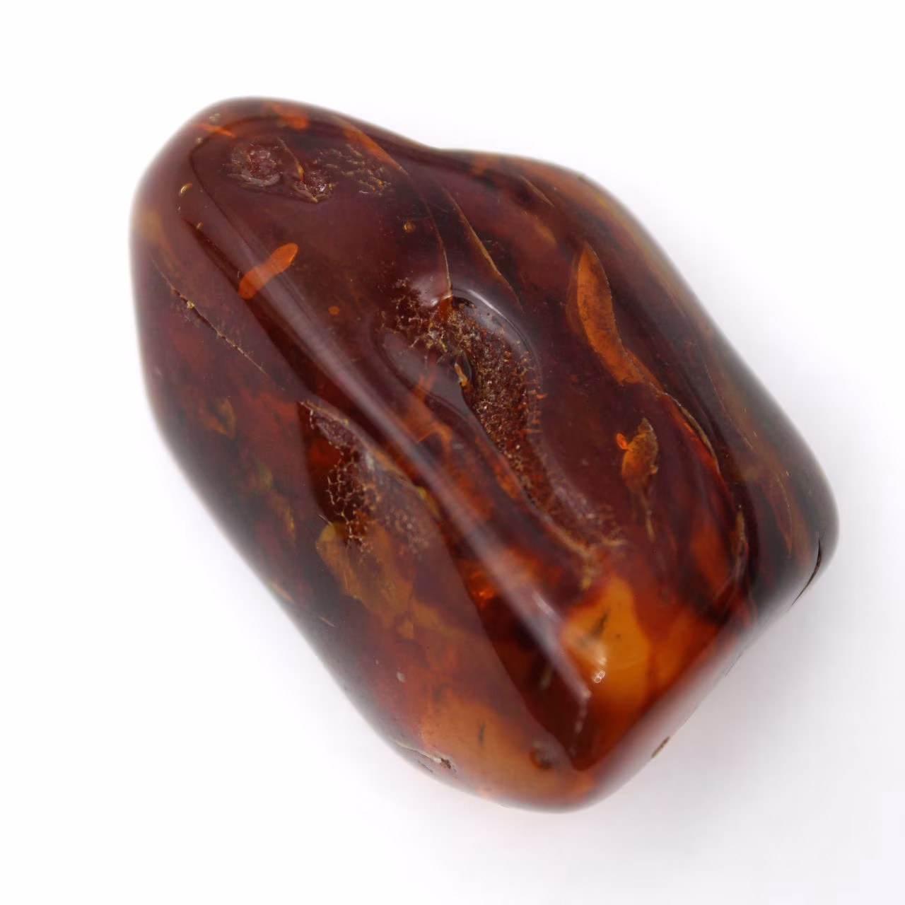 Piedra de ámbar lituano pulida: brillo natural y cálido