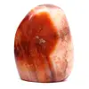 Pequeño adorno de cornalina pulida de Madagascar: piedra natural para decoración y colección. - 0