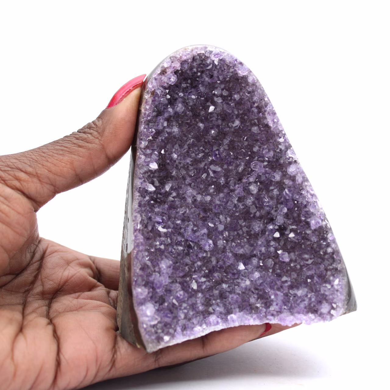 Cristales de amatista para el equilibrio: decoración auténtica