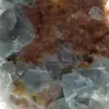 Fluorita verde natural: Muestra en roca para colección - 7