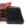 Labradorita pulida, ejemplar compacto de Madagascar - 1