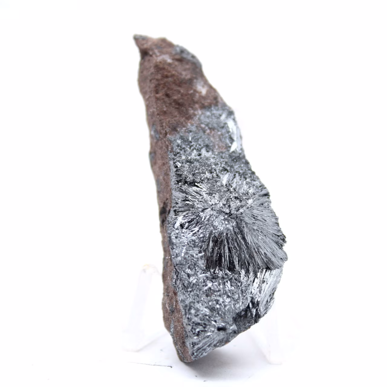 Pirolusita, una roca mineral en miniatura procedente de Marruecos