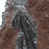 Cristales genuinos de pirolusita en matriz - 3