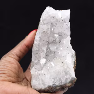 Ejemplar de cuarzo y goethita de Marruecos, geoda de filamento