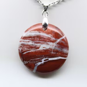Joyas de jaspe rojo de Madagascar