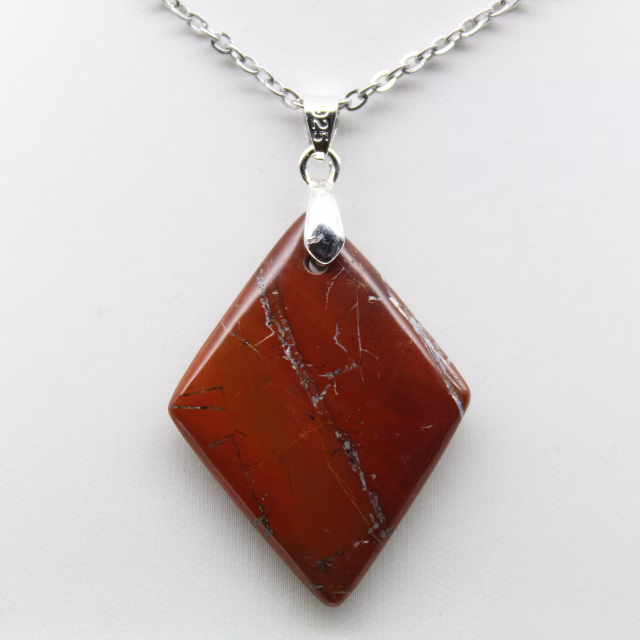 Piedra de jaspe rojo de Madagascar