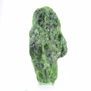 Cromodiópsido crudo de Finlandia, roca verde sobre base, 85 g