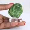 Cromodiópsido crudo sobre soporte, silicato verde de Finlandia, 60 g - 1