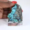 Pieza de coleccionista de brochantita chilena en bruto sobre una base. - 1