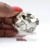 Pirita geométrica de Perú: cristales octaédricos sobre una base. - 5