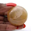 Canto rodado de cuarzo amarillo de Madagascar para vitrina mineralógica - 2