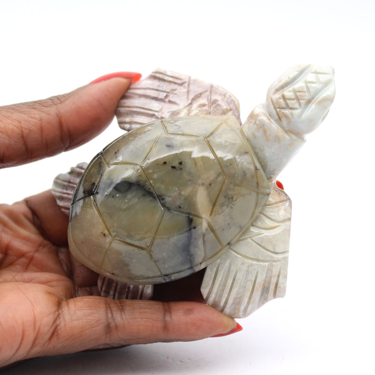Tortuga tallada en esteatita natural de Bolivia