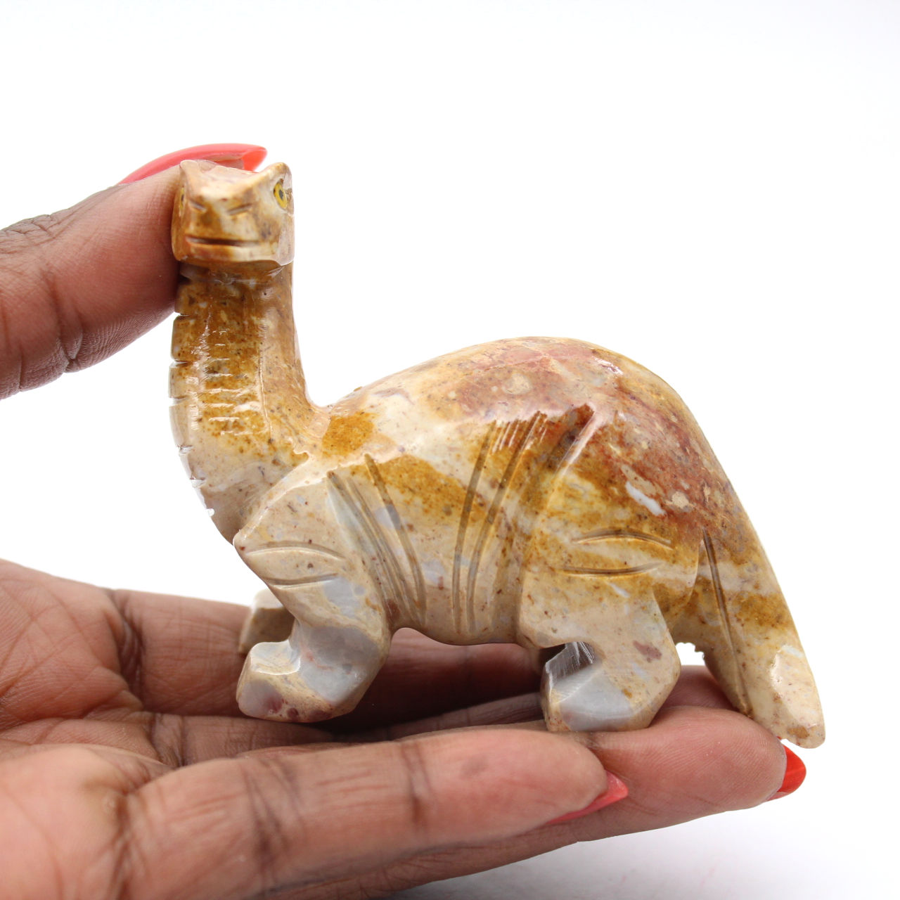 Diplodocus tallado en piedra esteatita boliviana