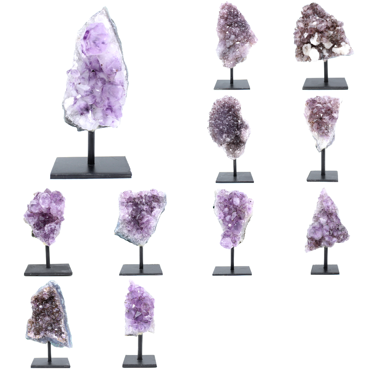 Drusas de cristales de amatista sobre peana